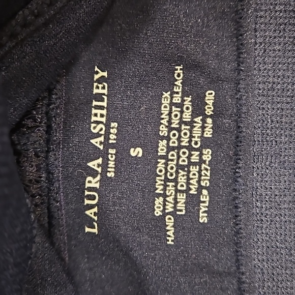 💕LAURA ASHLEY Padded Lace Back Bralettes (3 Pk) Navy Blue Pink White Small NWT - Picture 10 of 15